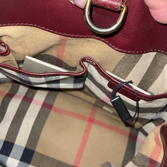 Preloved Burberry Beckett bucket bag burgundy color, great condition. - Picture 7 of 16